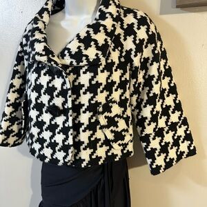Stylish Black and White Houndstooth Women's Jacket
